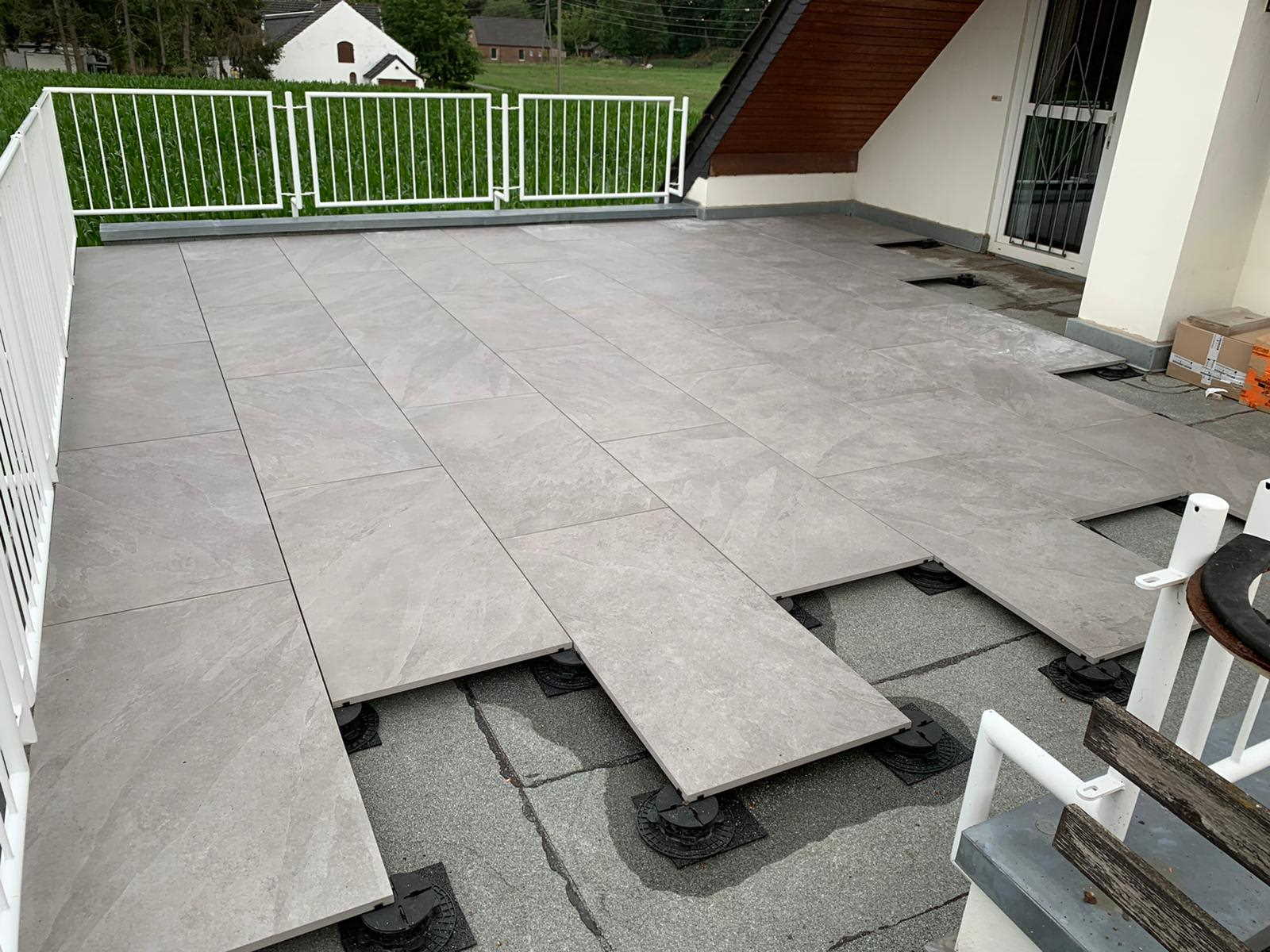 Dachterrasse Stelzlager 8