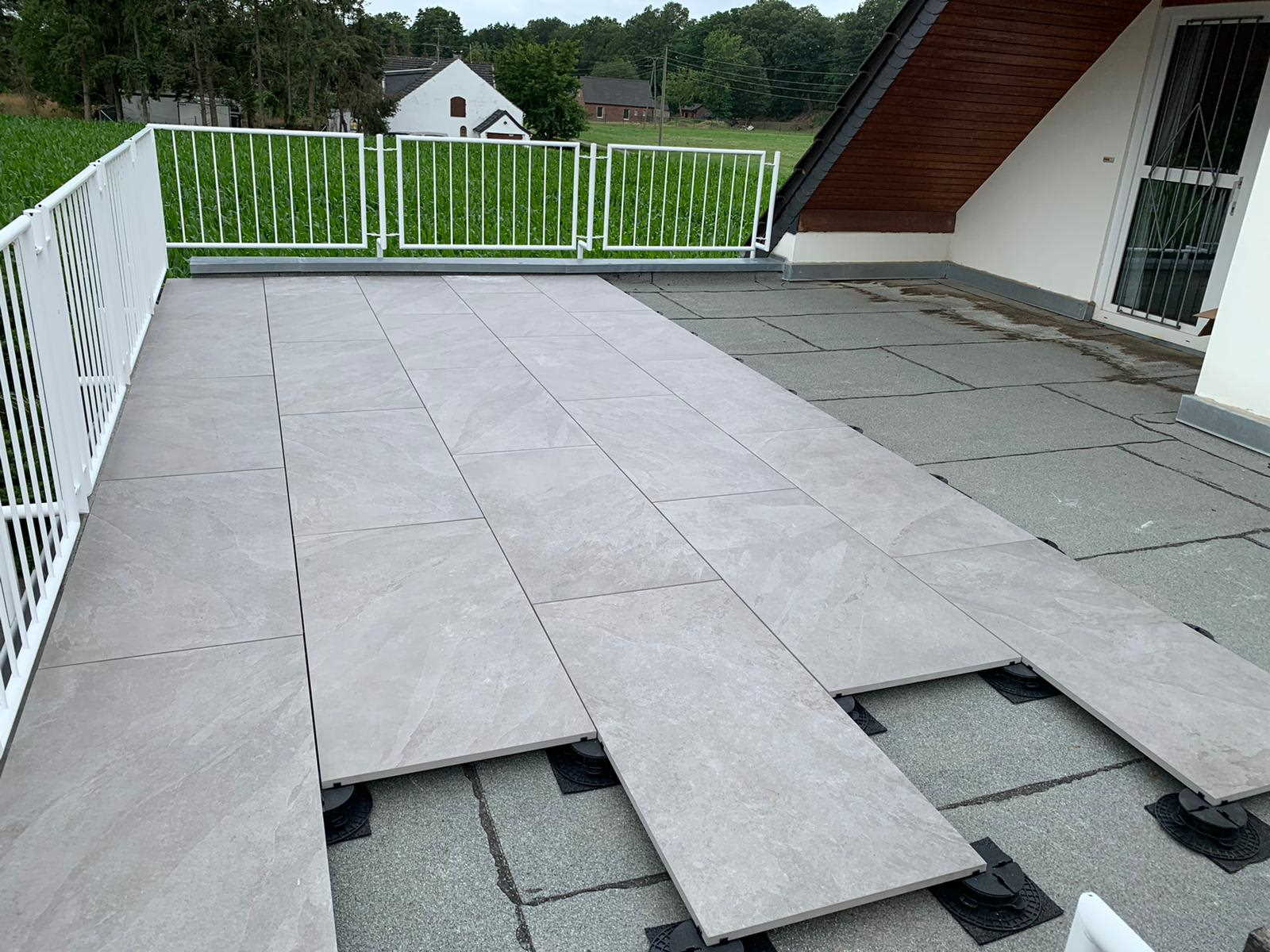 Dachterrasse Stelzlager 7